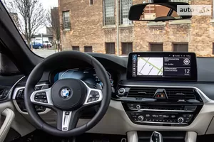 Мультимедійна система BMW Live Cockpit Professional 